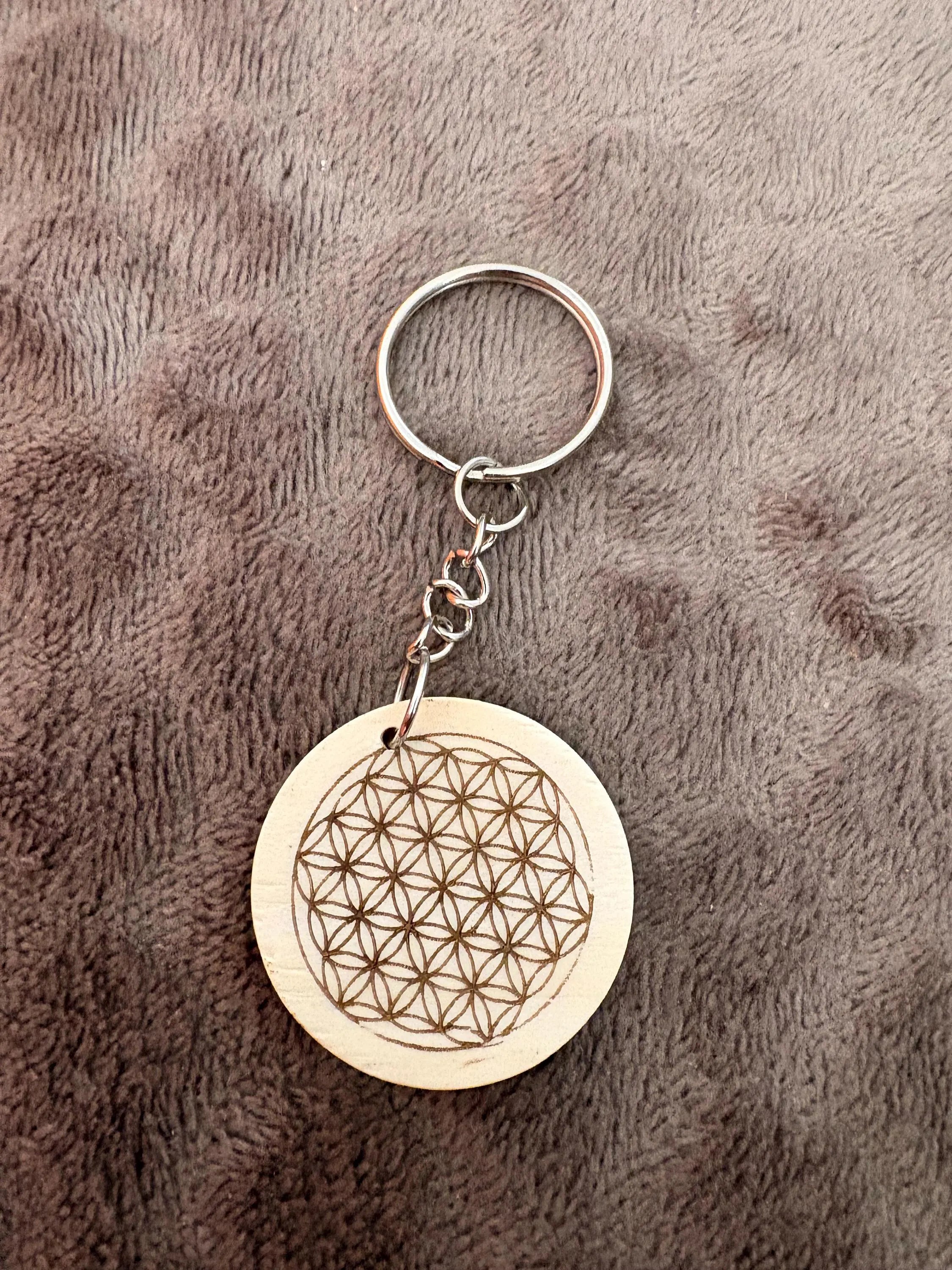 Porte clés bois arbre de vie et fleur de vie